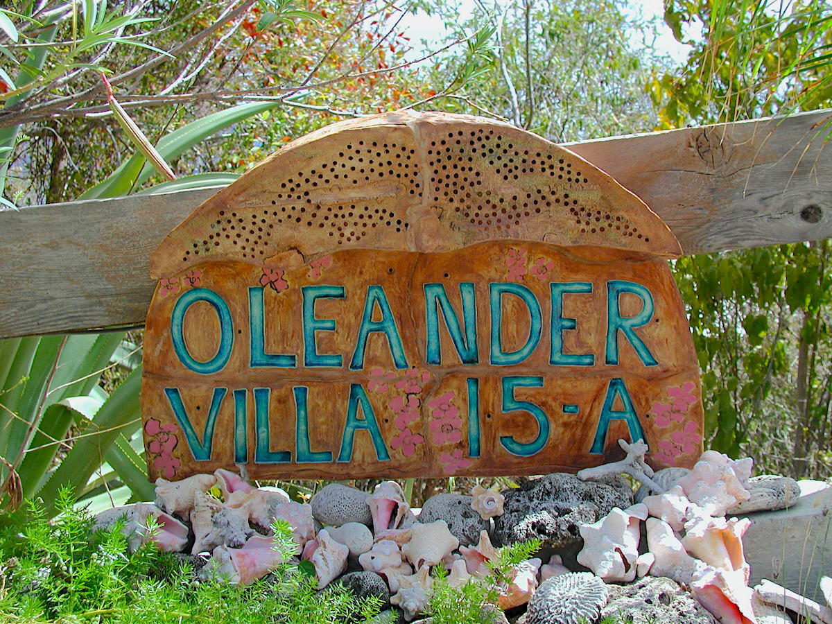 oleander-villa-sign.jpg